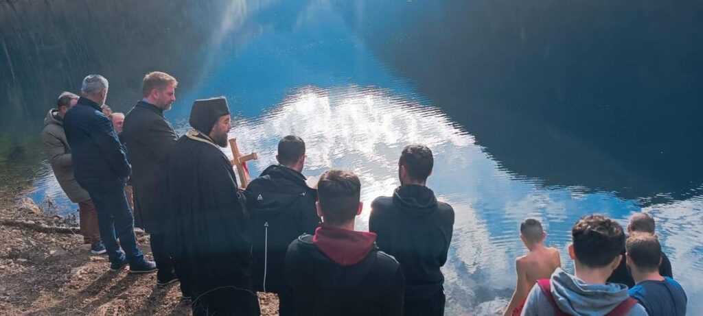 Εορτασμός Θεοφανίων 2025 στην Ιερά Μονή Σπηλιάς και Κατάδυση Τιμίου Σταυρού στη Λίμνη Στεφανιάδος