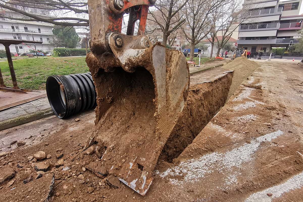 ΔΕΥΑΤ: Στην πλατεία Αγρότισσας νέο έργο για τα όμβρια ύδατα