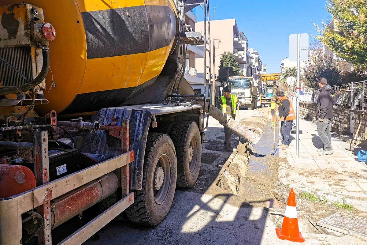 Ολοκληρώνεται αντιπλημμυρικό έργο της ΔΕΥΑΤ στην οδό Απόλλωνος