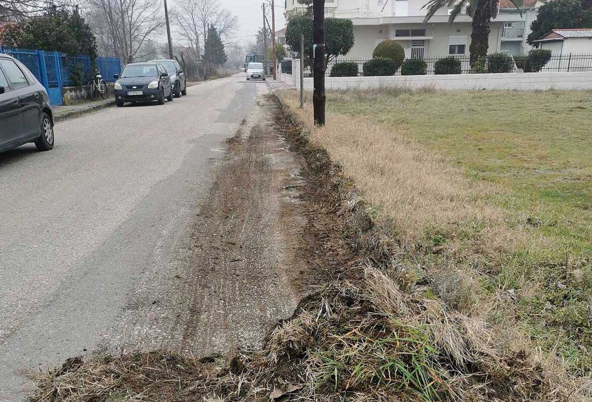 Συνεχίζεται η καθαριότητα σε συνοικίες των Τρικάλων