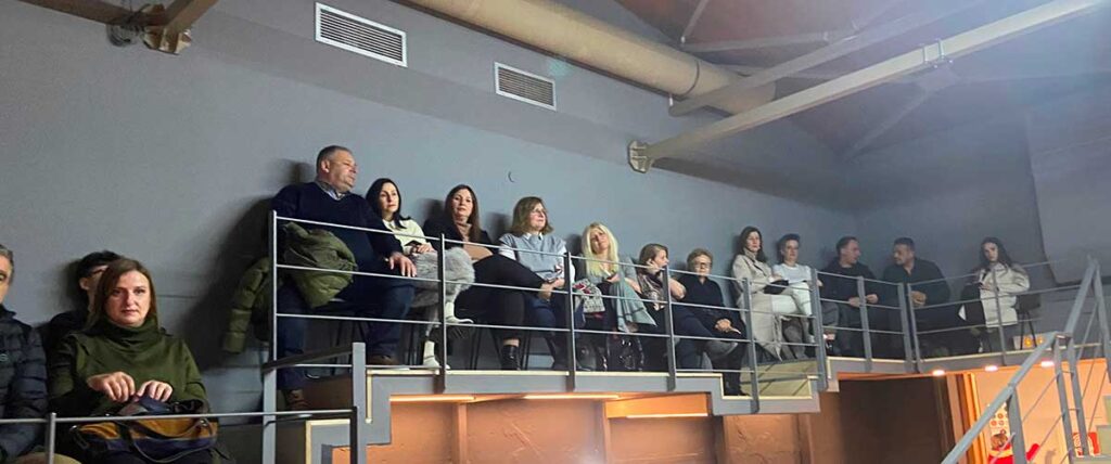 Ρεκόρ επιτυχιών στις βραβεύσεις επιτυχόντων μαθητών-τριών από τον Σύλλογο Δημοτικών Υπαλλήλων Τρικάλων (φωτο)