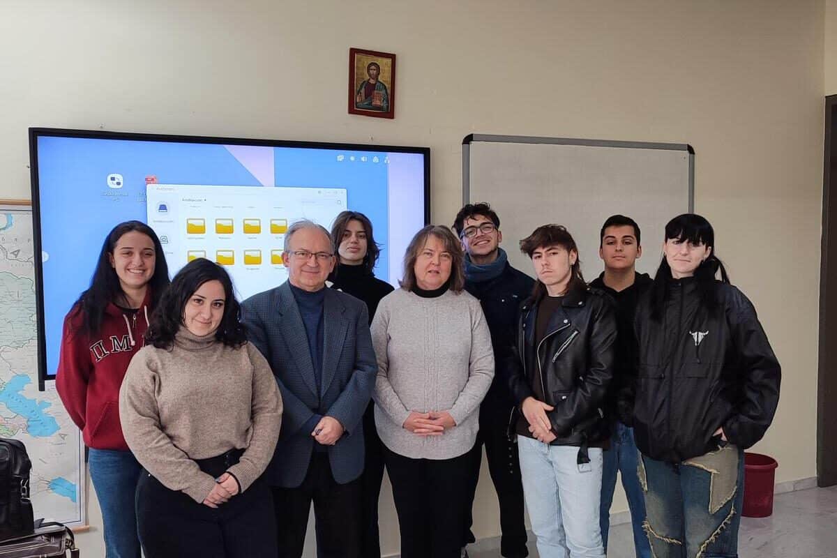 Επίσκεψη του Σύμβουλου Εκπαίδευσης Φιλολόγων κ. Αγαθοκλή Αζέλη στο Μουσικό Σχολείο Τρικάλων