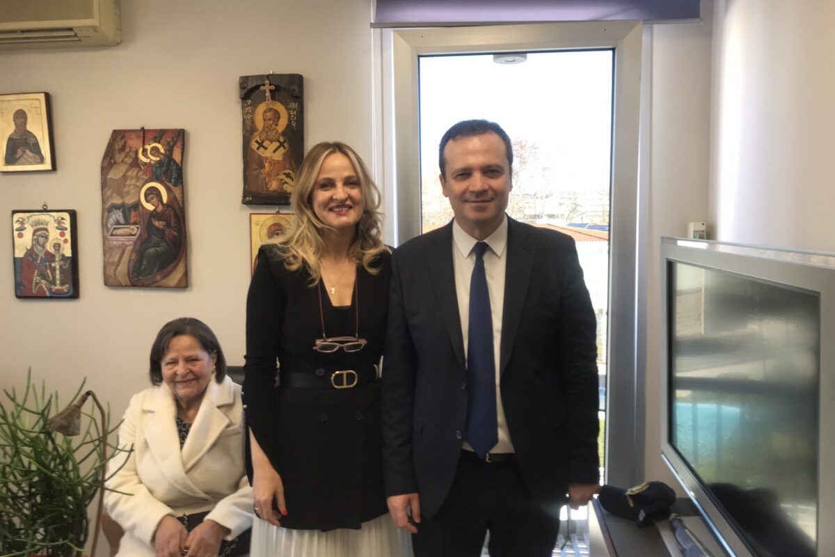 Θανάσης Λιούτας: Υποδέχθηκε ευχές στο γραφείο του για την ονομαστική του εορτή