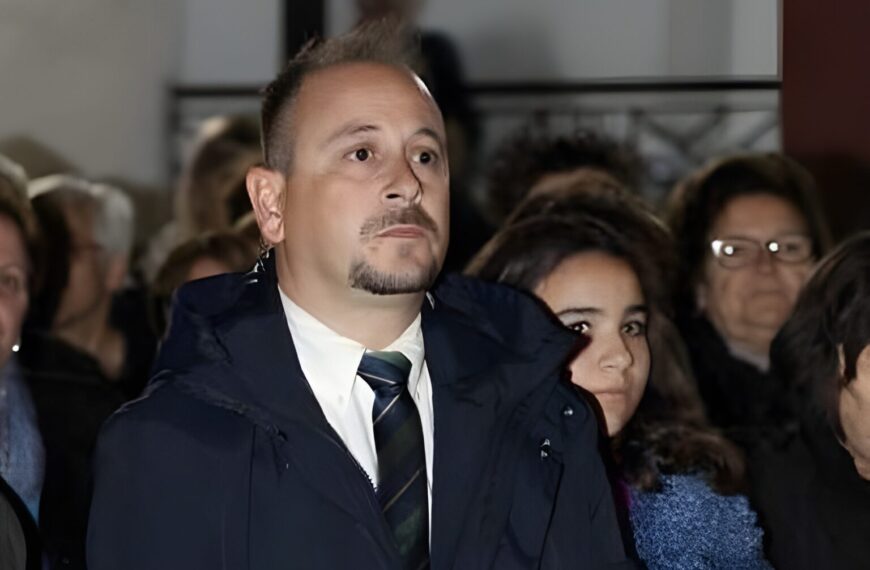 Κώστας Μανασής «Δεν μπορείς να ισχυρίζεσαι ότι βρίσκεσαι κοντά στην κοινωνία, όταν αδιαφορείς για τα προβλήματα που βιώνει»