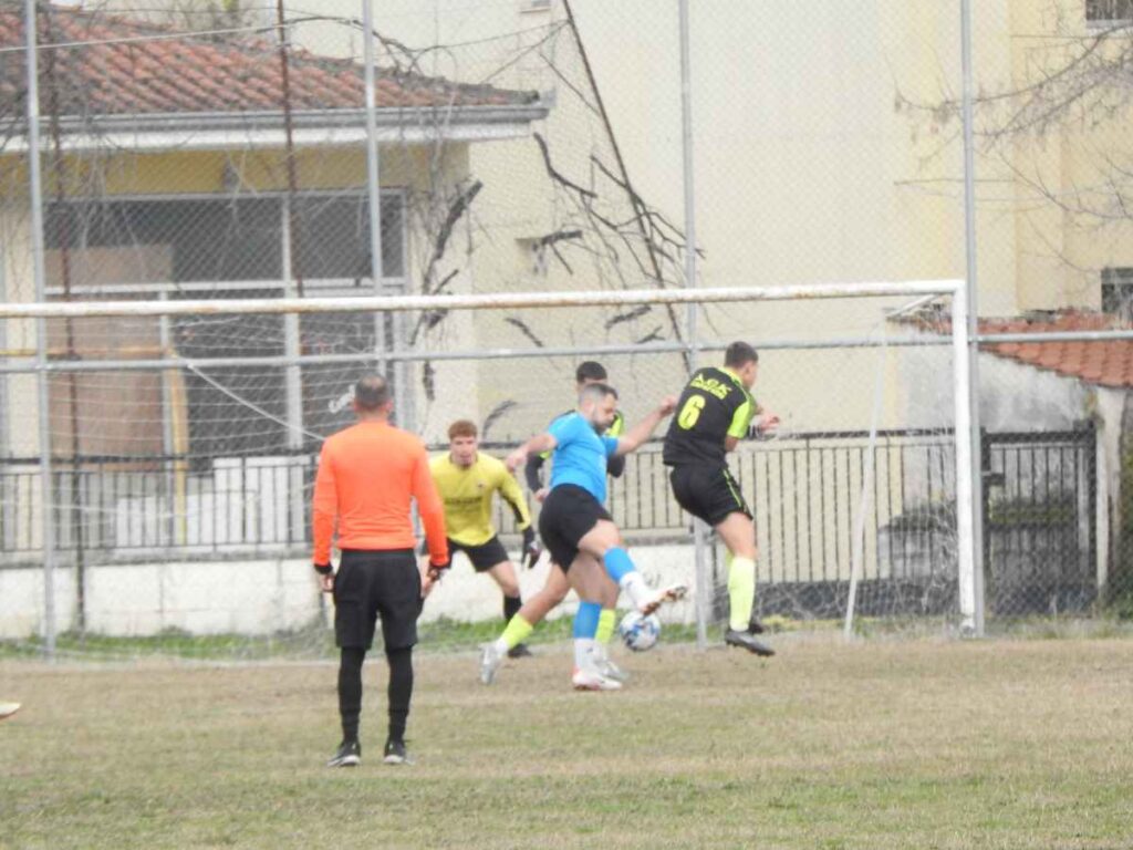 Δεν βρήκαν δίκτυα. ΑΕΚ Σαραγίων και Αγιοι Απόστολοι έμειναν στο 0-0