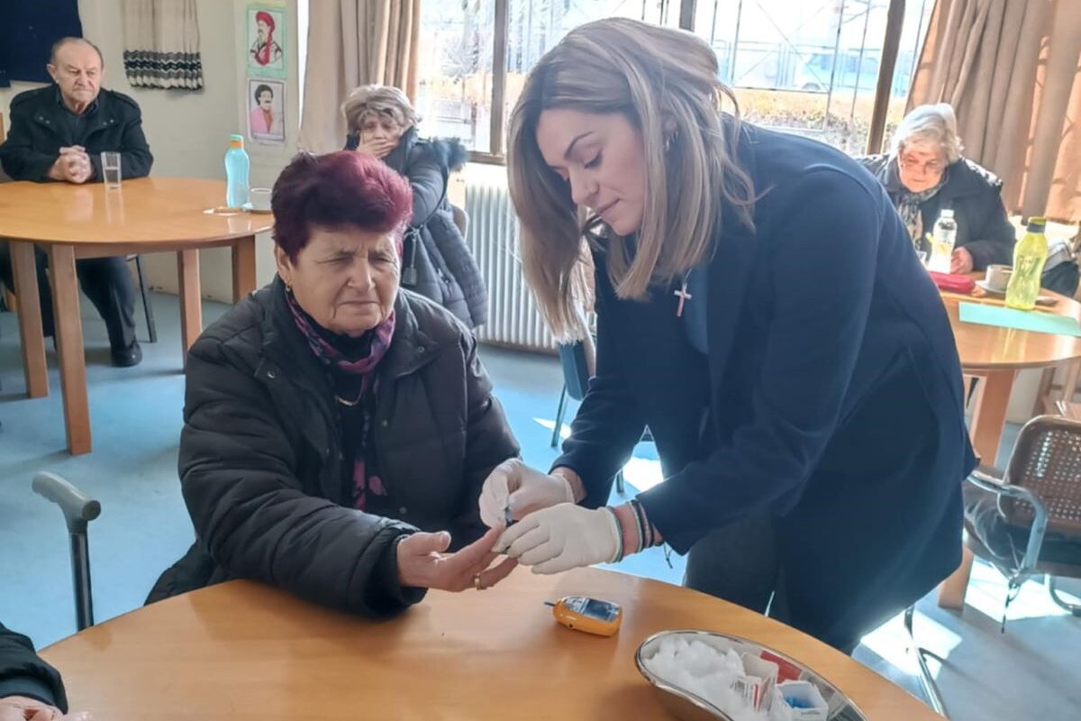 Δωρεάν μέτρηση χοληστερίνης στους φιλοξενούμενους σε ΚΗΦΗ - Β΄ ΚΑΠΗ Δήμου Τρικκαίων