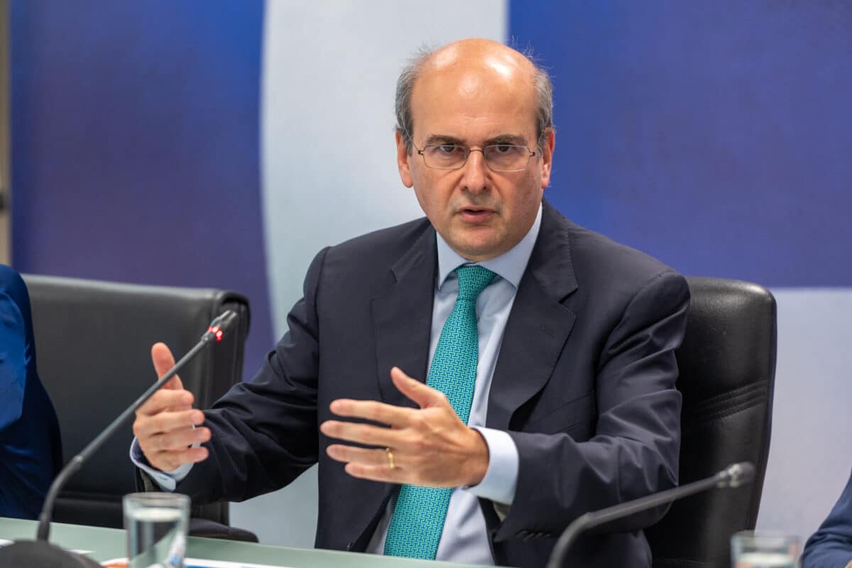 Χατζηδάκης: Ανακούφιση για χιλιάδες οφειλέτες μέσω του εξωδικαστικού