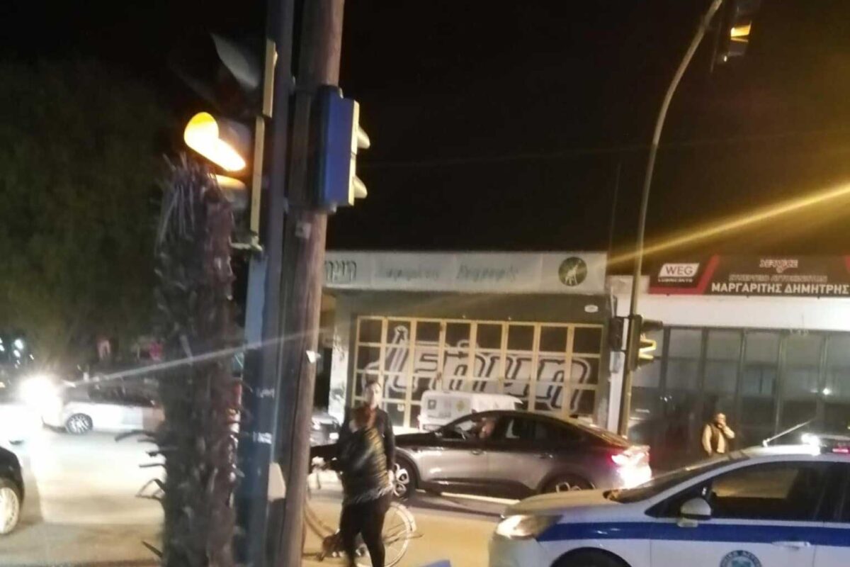 Ανασφαλείς δρόμοι και χαλασμένα φανάρια στα Τρίκαλα – Εικόνα εγκατάλειψης