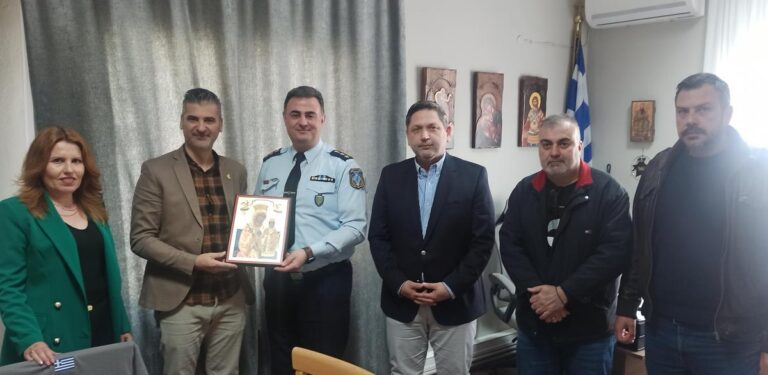 Συνάντηση της Ένωσης Αστυνομικών Υπαλλήλων Τρικάλων με τον Διοικητή του Τ.Δ.Α. Μουζακίου