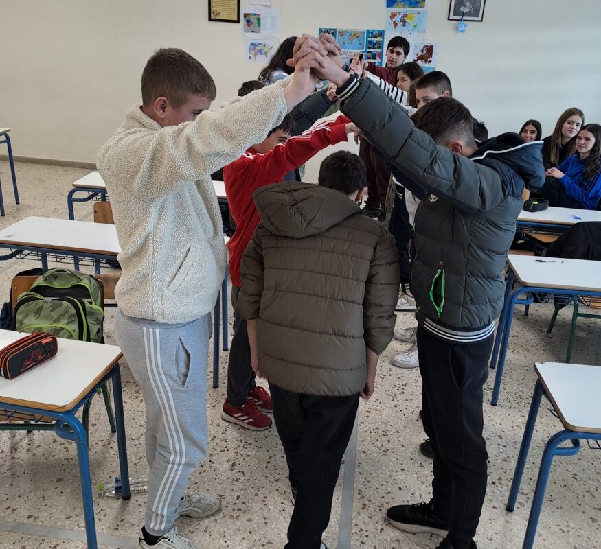 Ηχηρό μήνυμα κατά της ενδοσχολικής βίας στο 5ο Γυμνάσιο Τρικάλων