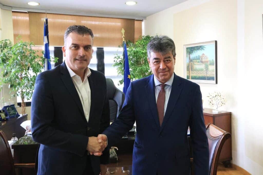 Σταθμός ηλεκτρικών ποδηλάτων στη Γαιόπολη Λάρισας