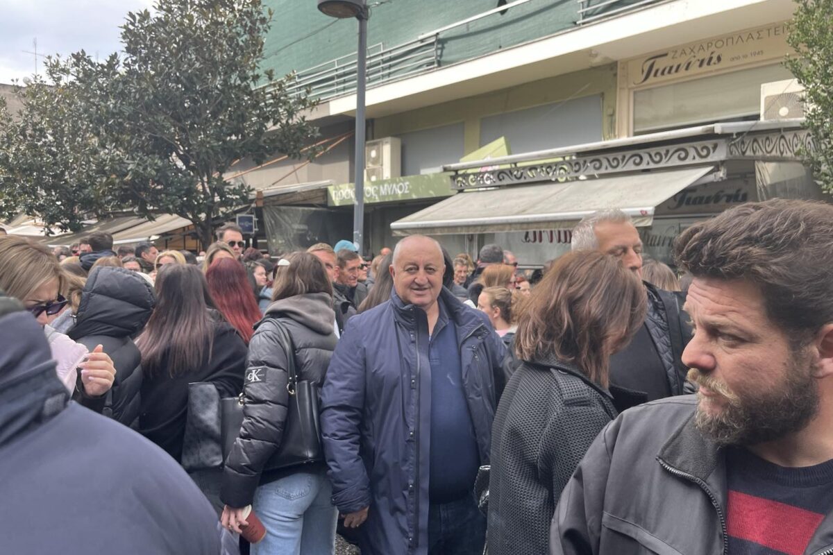 Θεόδωρος Σπανός: Παρών στη συγκέντρωση για τα Τέμπη – Δεν θα μπορούσε να λείπει!