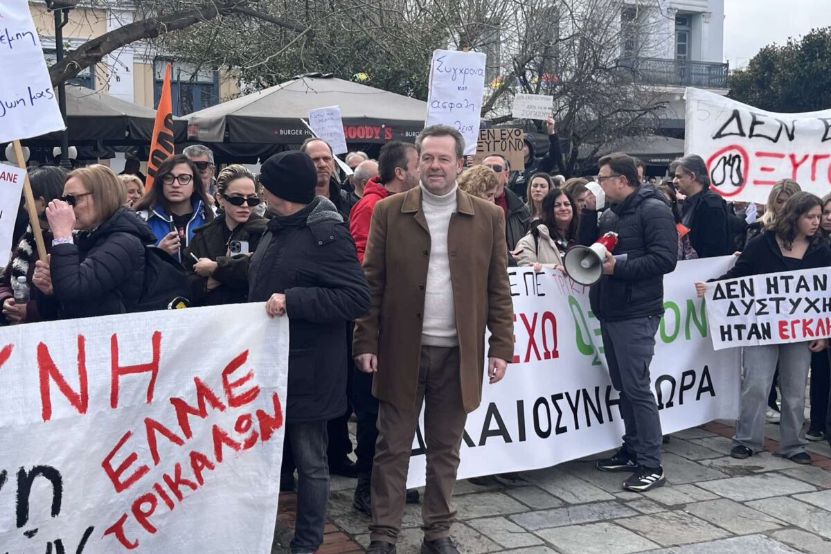 Γιώργος Τσιάκαλος: Ένας εκπαιδευτικός στην πρώτη γραμμή της κοινωνικής διεκδίκησης