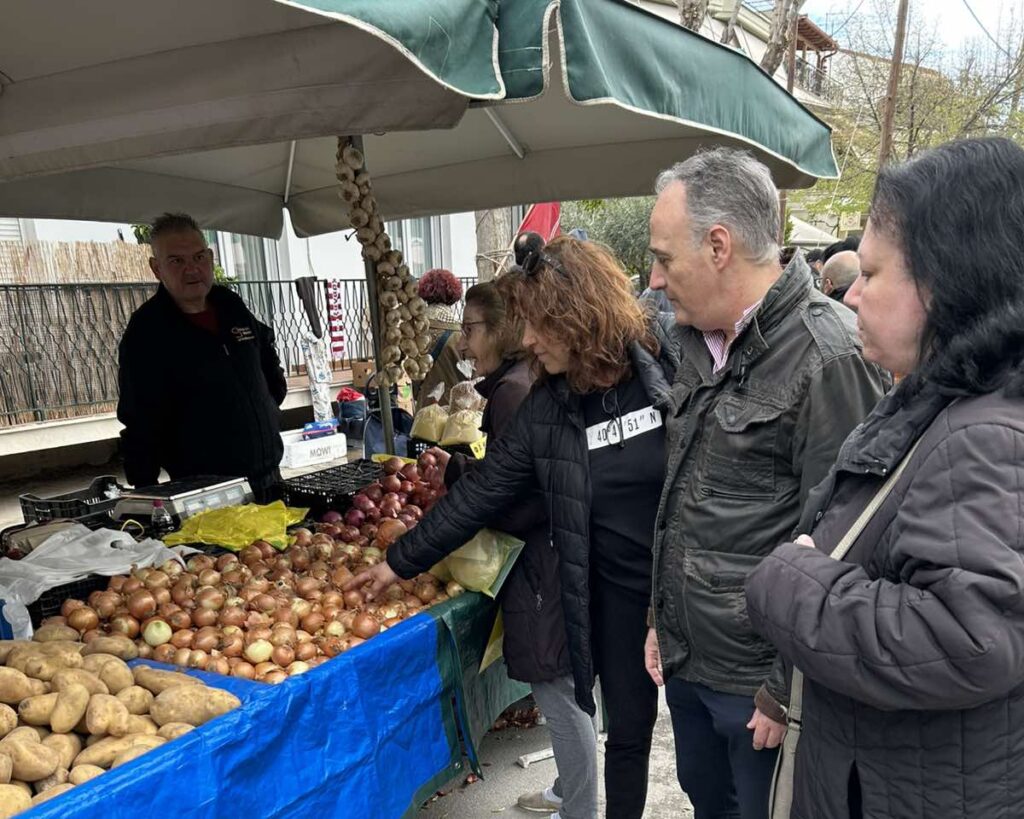 Έλεγχοι στην πασχαλινή αγορά των Τρικάλων από την Περιφέρεια Θεσσαλίας