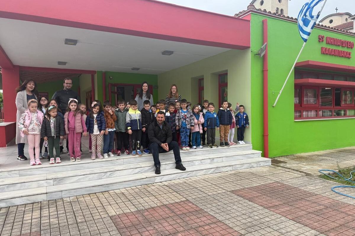 Πεζοδρόμια στην Καλαμπάκα: Η ΤΕΡΝΑ κατασκευάζει… και σχέσεις