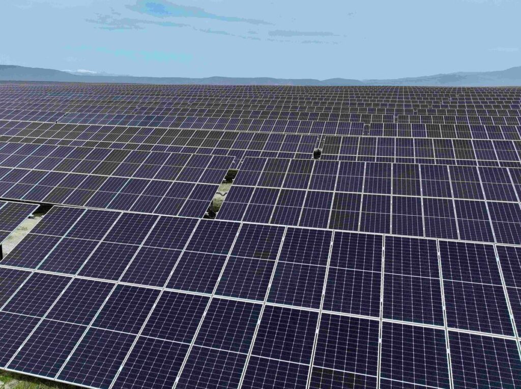MORE και ΔΕΗ Ανανεώσιμες: 882 MW φωτοβολταϊκά στη Μακεδονία