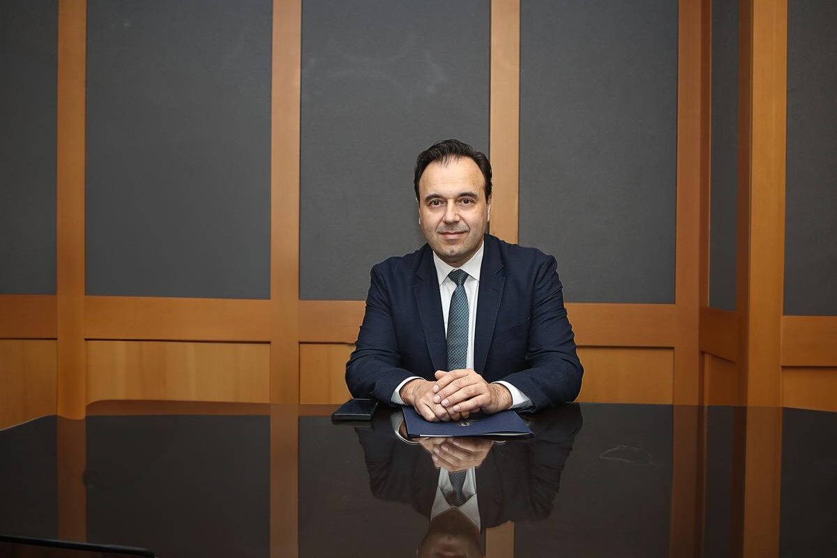 Καταργούνται τα πιστοποιητικά γέννησης και οικογενειακής κατάστασης