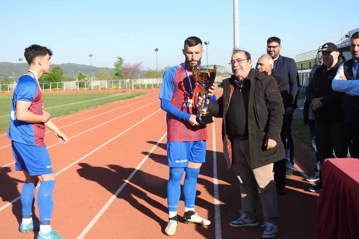 Απονομές στους πρωταγωνιστές