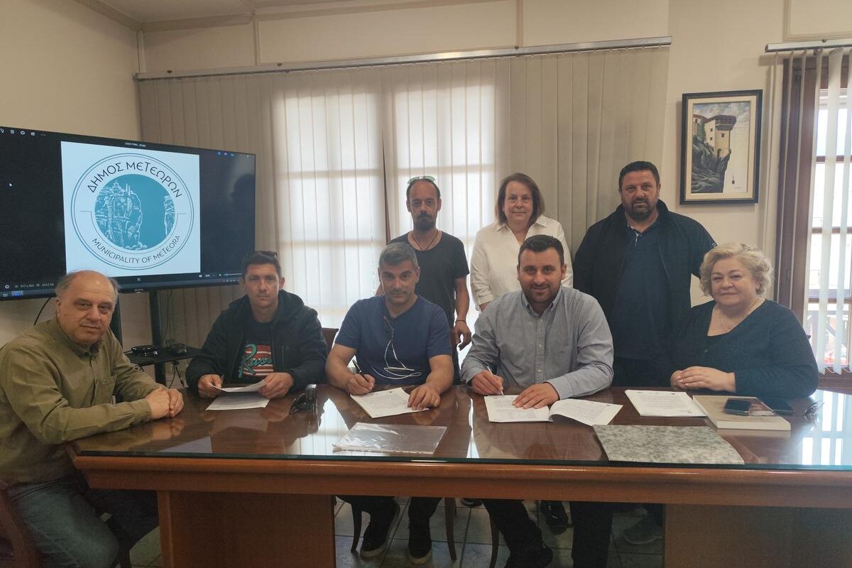 Υπογραφή για την ανάπλαση της Βασιλικής από τον Λευτέρη Αβραμόπουλο