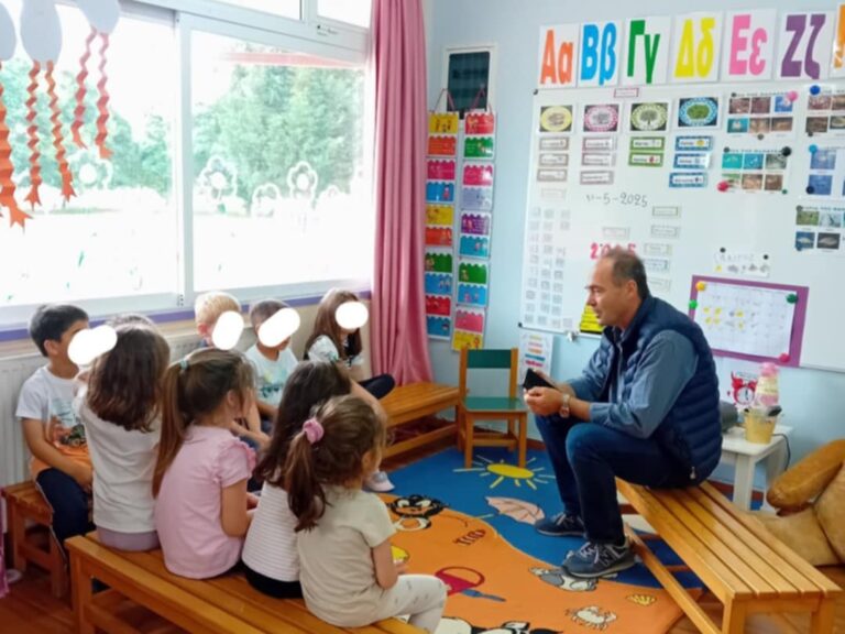 Νηπιαγωγείο Κεφαλοβρύσου: Δράση για τα αδέσποτα ζώα παρουσία του Αντιδημάρχου Τρικκαίων
