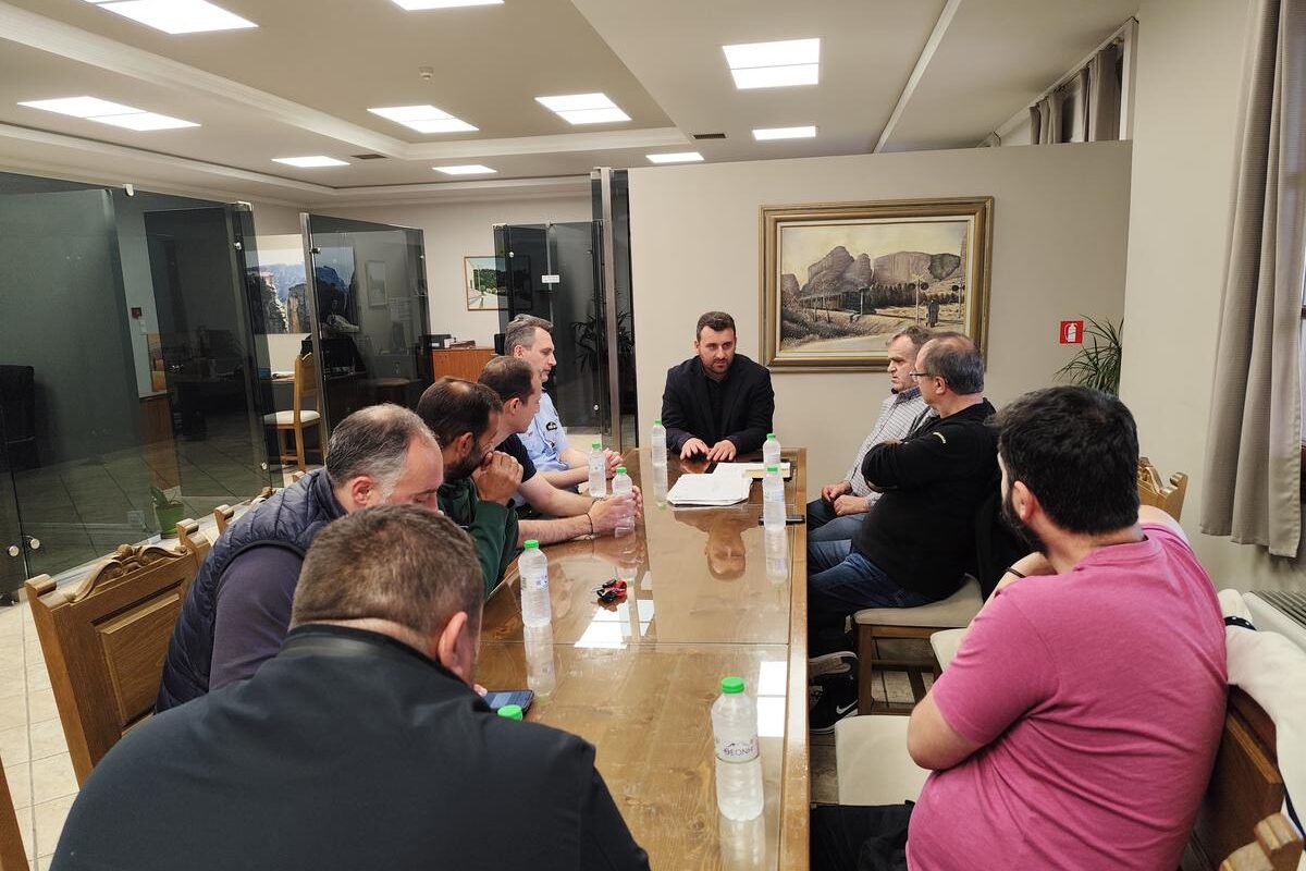 Σύσκεψη για τους αγριόχοιρους στον Δήμο Μετεώρων – Πρώτα συντονισμένα μέτρα