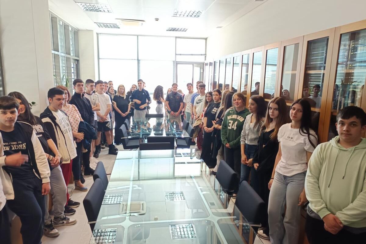 Το 5ο Γυμνάσιο Τρικάλων στο Δικαστικό Μέγαρο για βιωματική μάθηση