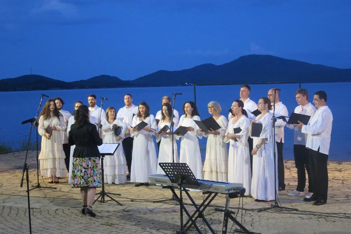 Ολοκληρώνεται το το 43ο Διεθνές Φεστιβάλ Καρδίτσας το ερχόμενο Σάββατο στους Ναϊάδες της Λίμνης Πλαστήρα