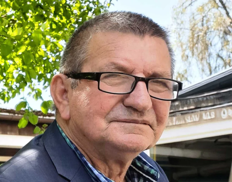 Απεβίωσε ο Ηλίας Παπαβασιλείου σε ηλικία 75 ετών