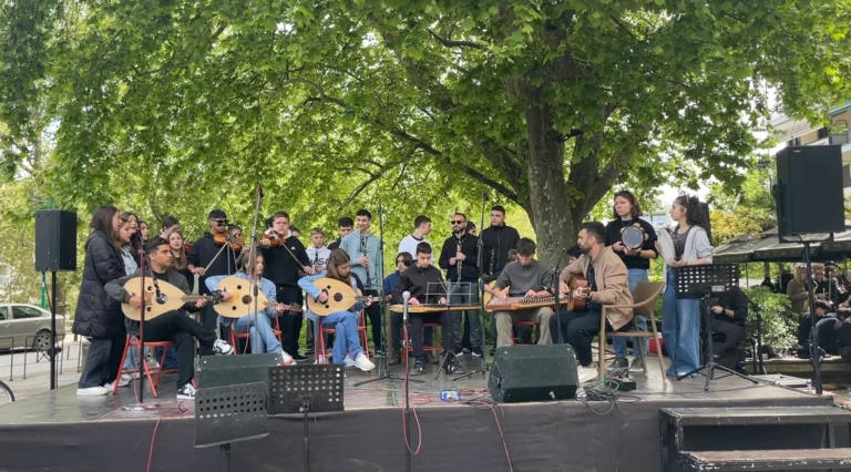 Το Μουσικό Σχολείο Τρικάλων στη δράση Θε-ΤΑΛΩΣ με ήχο και χρώμα