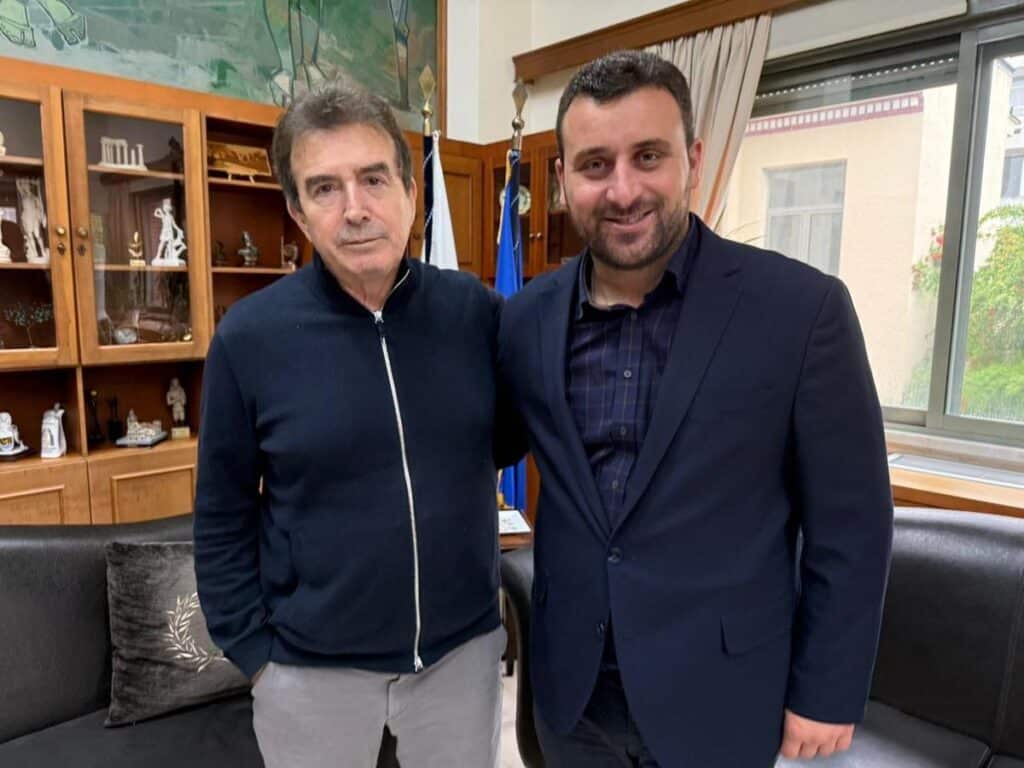 Ασφάλεια, κυκλοφοριακό και νέο Α.Τ. Μετεώρων στη συνάντηση Αβραμόπουλου – Χρυσοχοΐδη