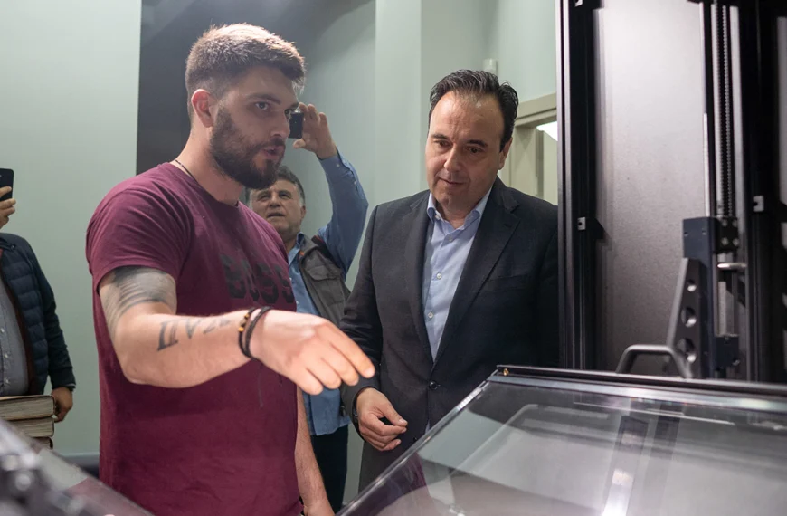 Εγκαινιάστηκε το νέο Κτηματολόγιο Τρικάλων από Παπαστεργίου και Μπουκώρο