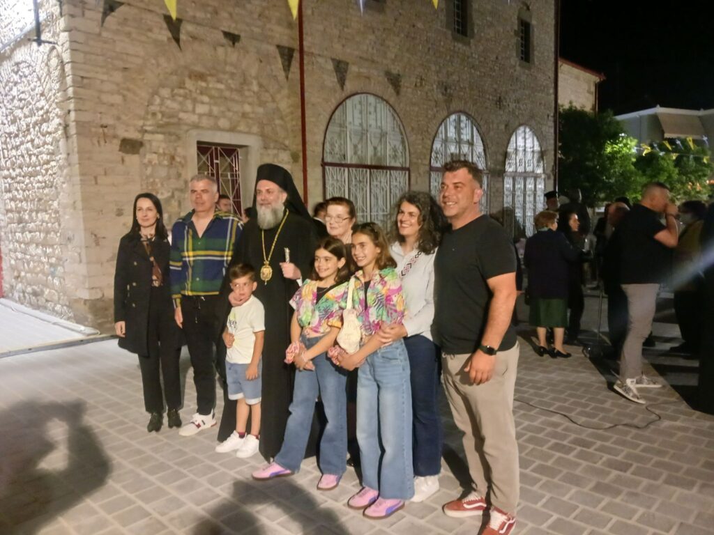 Εκδήλωση λήξης κατηχητικών σχολείων Μητροπόλεως Τρίκκης με συμμετοχή του Μητροπολίτη Χρυσοστόμου και της Αρετής Κετιμέ