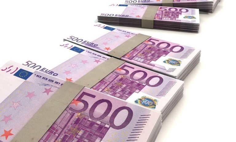 Η κωλοτούμπα δεν ξεπλένει τις ευθύνες σας κ. Σακκά!