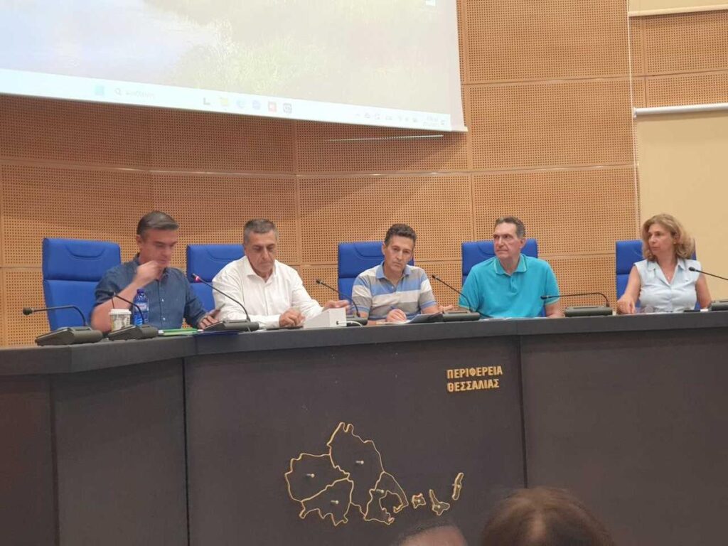 Στο τραπέζι άμεση οικονομική ενίσχυση για παραγωγούς ζωοτροφών λόγω ευλογιάς – Προτάσεις της Περιφέρειας Θεσσαλίας