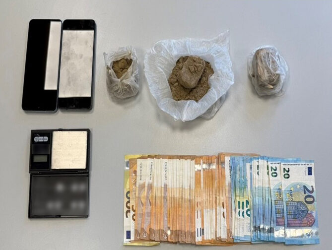 Λάρισα: Σύλληψη αλλοδαπού με 247 γραμμάρια ηρωίνης στον Δήμο Κιλελέρ