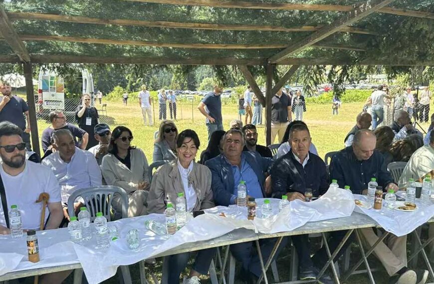 Μαρίνα Κοντοτόλη, Κώστας Μαράβας, Αντάμωμα Σαρακατσαναίων 2025, Περτούλι