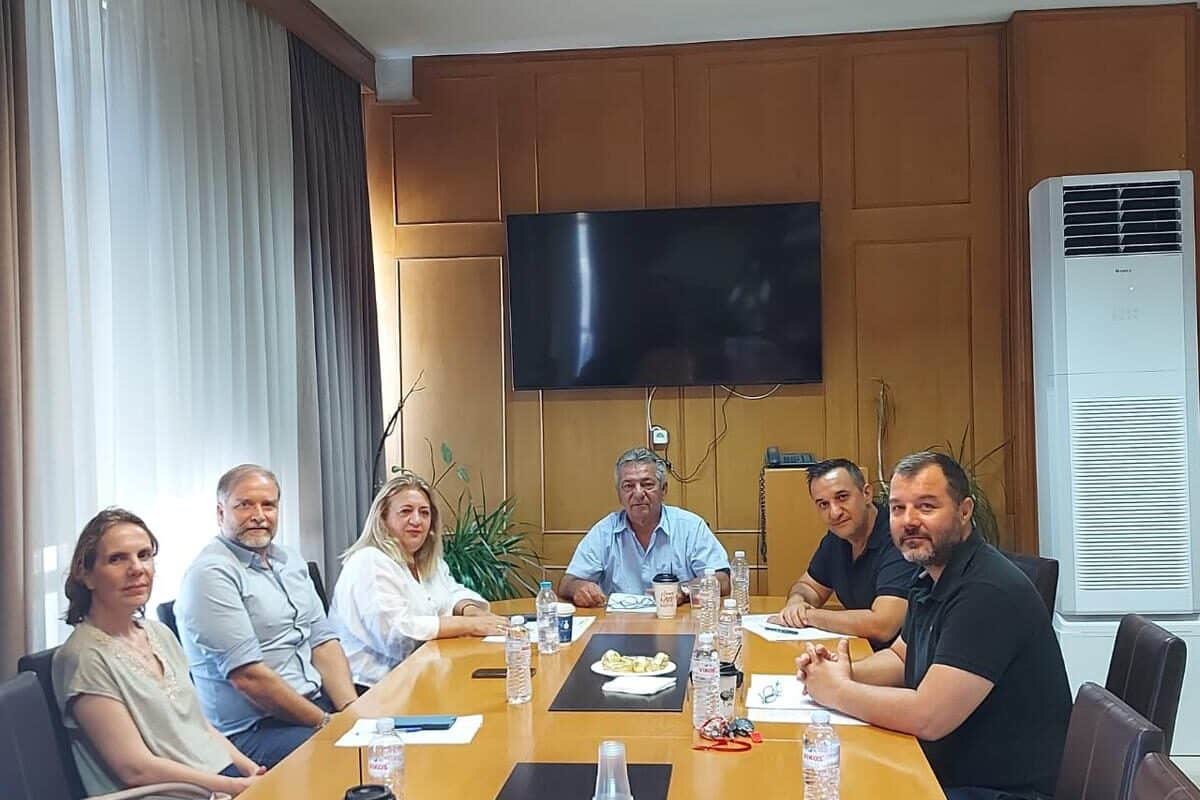 Σύσκεψη για τα έργα ΕΣΠΑ στα Τρίκαλα με Περιφέρεια και Δήμο