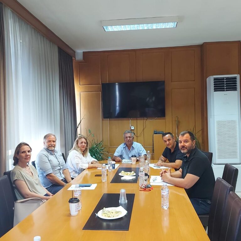 Σύσκεψη για τα έργα ΕΣΠΑ στα Τρίκαλα με Περιφέρεια και Δήμο