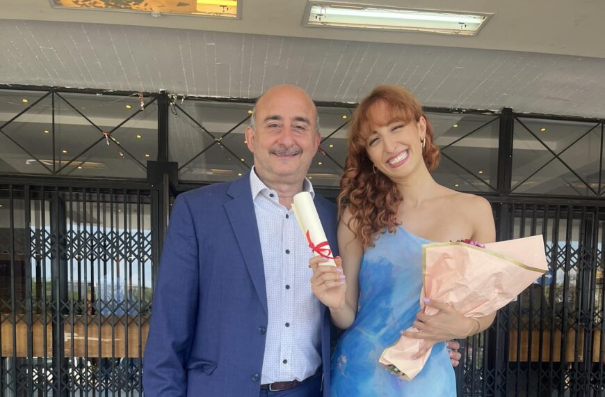 Ο Δήμαρχος Τρικκαίων καμαρώνει για την κόρη του – Μεταπτυχιακό με άριστα για τη Δημητρούλα