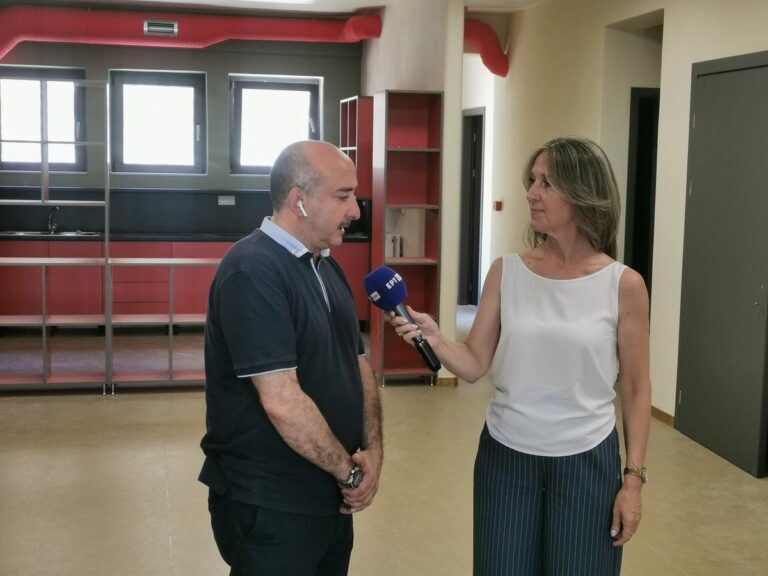 Στην ΕΡΤ ο Σακκάς με το πρώτο παθητικό νηπιαγωγείο της Ελλάδας