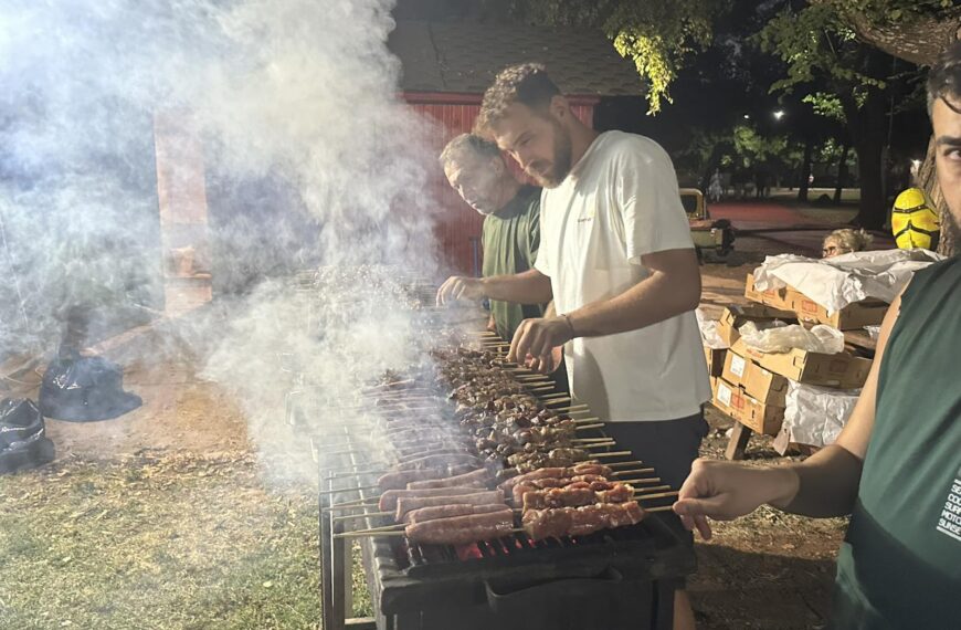 Καλοκαιρινό Souvlaki Party με κόσμο και μουσική στα Τρίκαλα