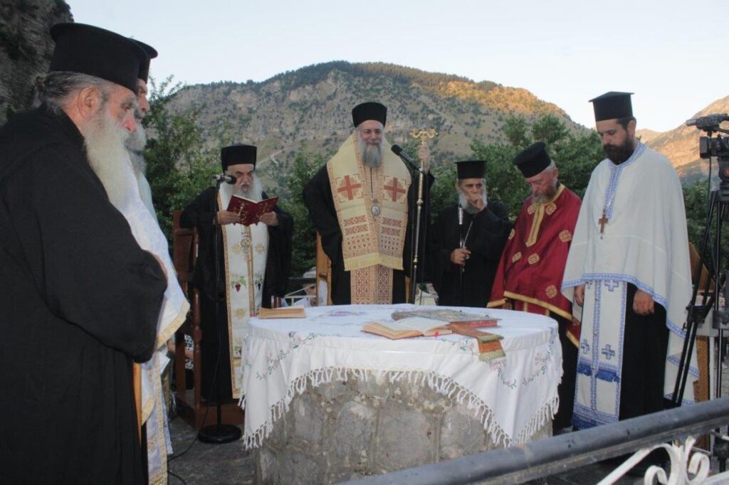 Μαράβας στον Εσπερινό της Αγίας Κυριακής στη Νεράιδα Πύλης