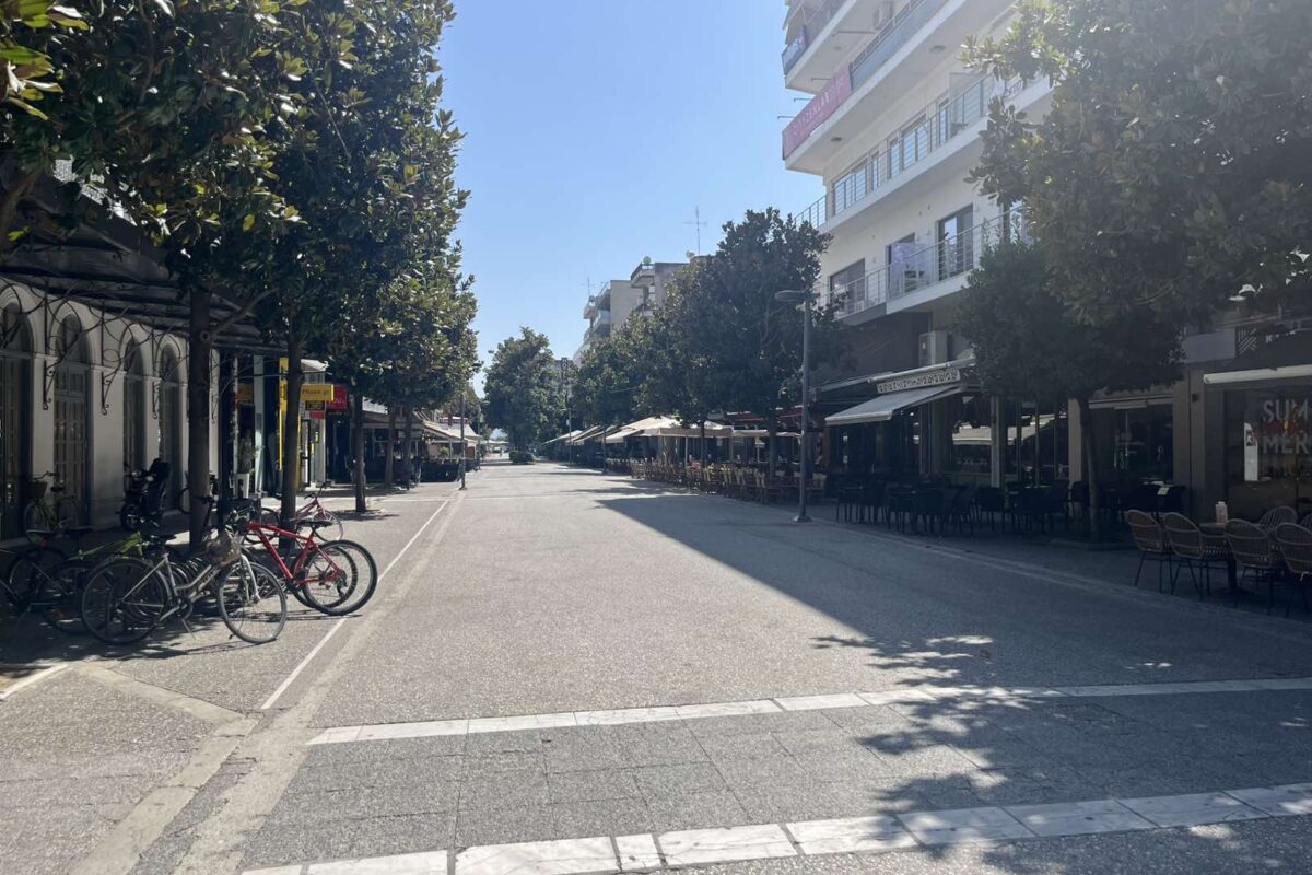 Παρατεταμένος καύσωνας στη Θεσσαλία – Στους 44°C το Σαββατοκύριακο