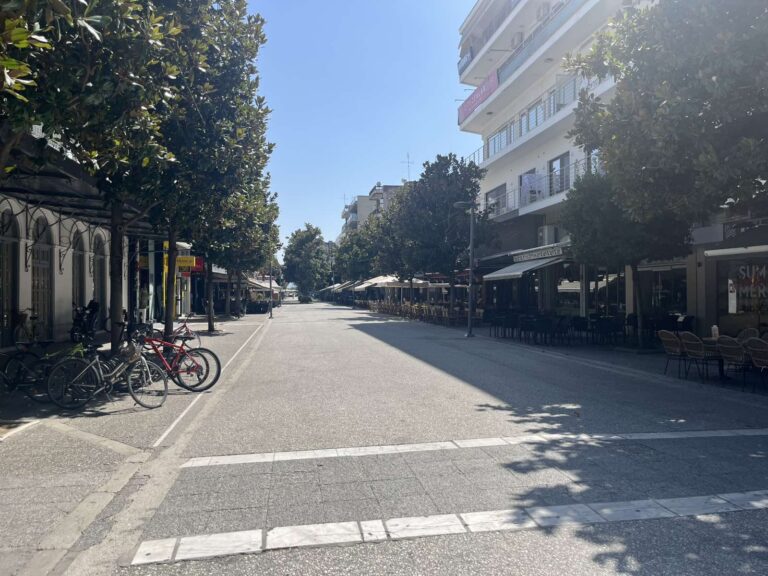 Παρατεταμένος καύσωνας στη Θεσσαλία – Στους 44°C το Σαββατοκύριακο