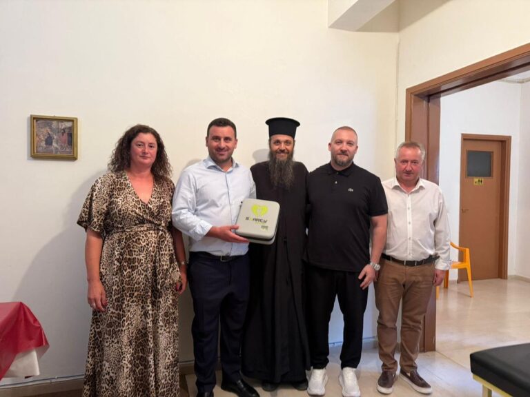 Τοποθέτηση νέου απινιδωτή στο Μαλακάσι από τον Δήμο Μετεώρων