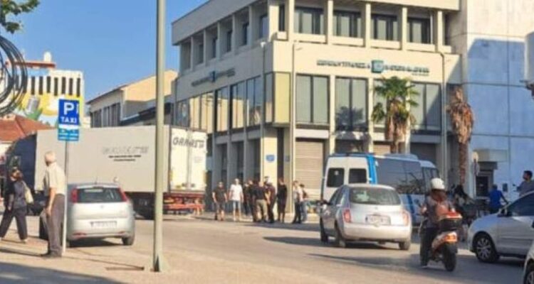 Τραυματισμός νεαρής ποδηλάτισσας στα Τρίκαλα