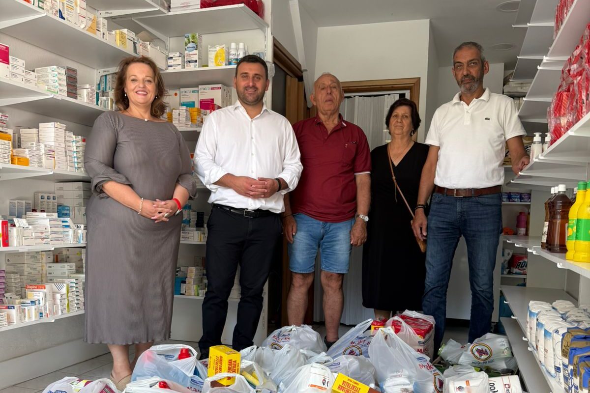 Παράδοση τροφίμων στο Κοινωνικό Παντοπωλείο Δήμου Μετεώρων από ομογενείς της Σβάμπαχ
