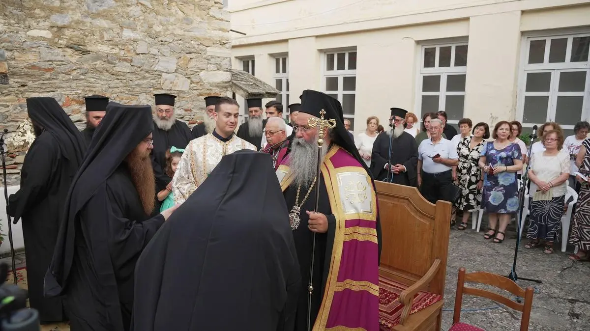 Τελετή επιστροφής της Ιεράς Μονής Πέτρας Ολύμπου στην Εκκλησία στην Κατερίνη