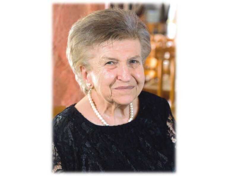 Έφυγε από τη ζωή στα 75 της η Ελένη Καρακίτσου