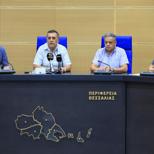 Καταδρομική επιχείρηση για παράνομα φυτοφάρμακα σε Καρδίτσα και Τρίκαλα